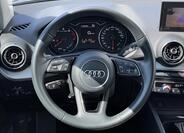 Audi Q2 8