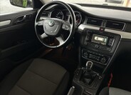 Škoda Superb 9
