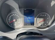 Mercedes-Benz Sprinter 11