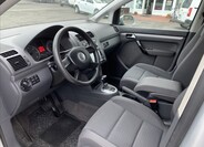 Volkswagen Touran 13