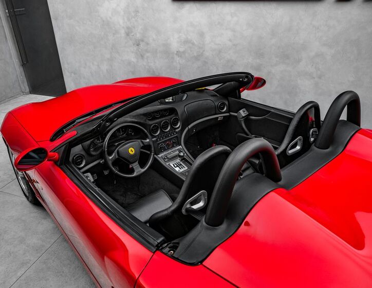 Ferrari 550 10