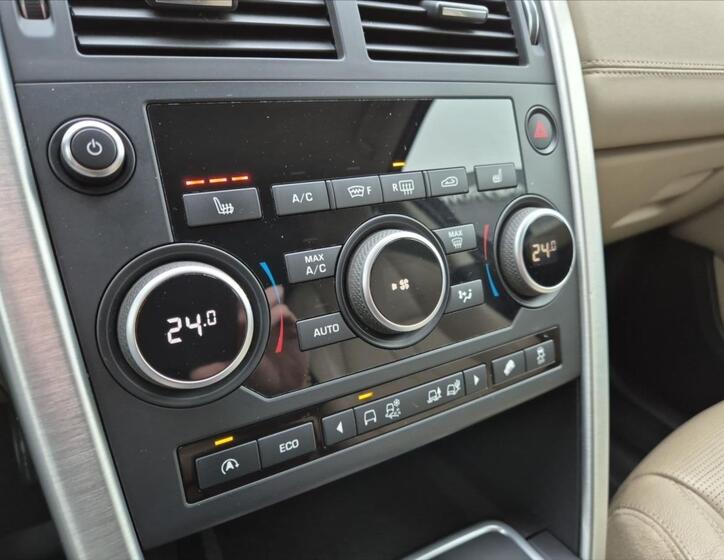 Land Rover Discovery Sport 15