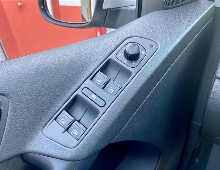 Volkswagen Tiguan 30