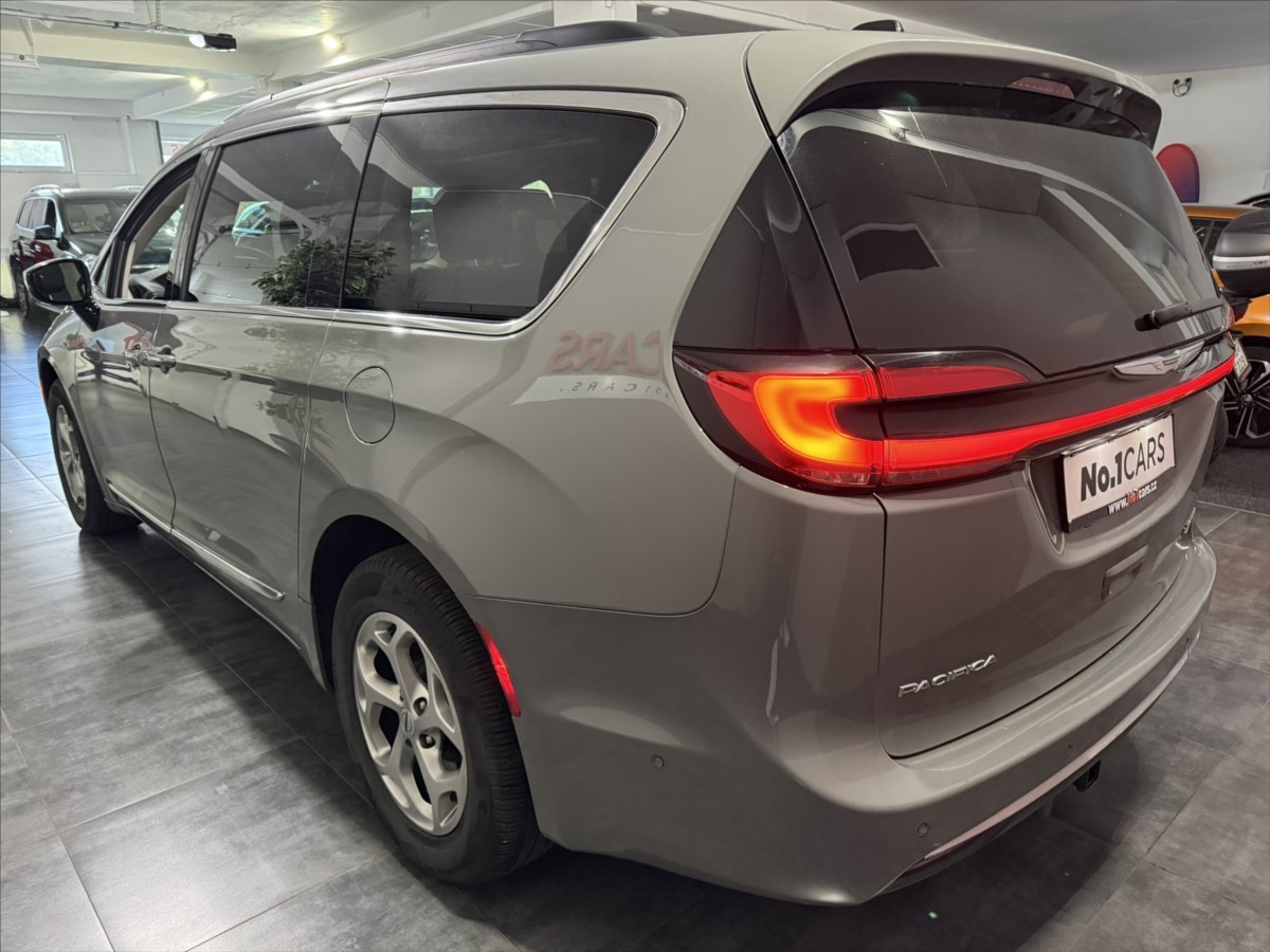 Chrysler Pacifica