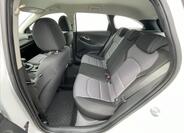 Hyundai i30 16