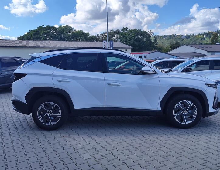 Hyundai Tucson 4