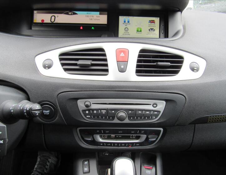 Renault Scénic 16