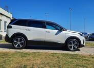 Peugeot 5008 10