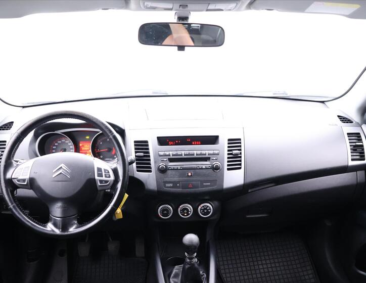 Citroën C-Crosser 23