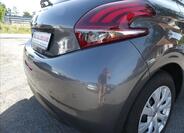 Peugeot 208 10