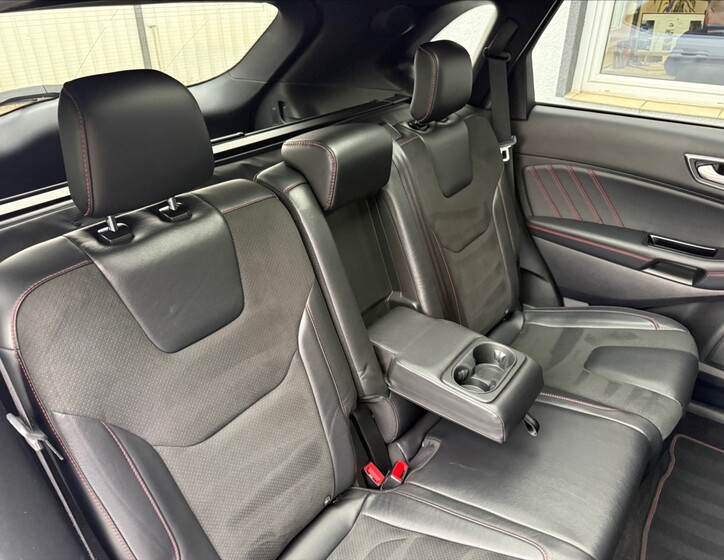 Ford Edge 24