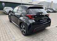 Toyota Yaris 7