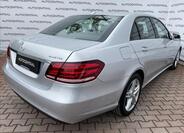 Mercedes-Benz Třídy E 4