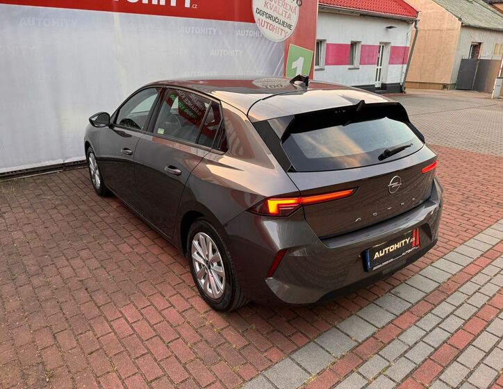 Opel Astra 9
