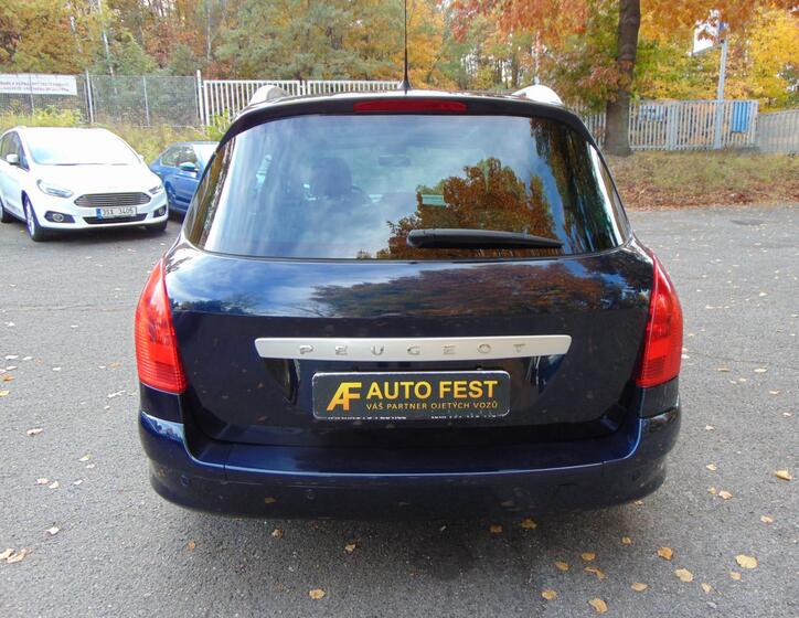 Peugeot 308 7