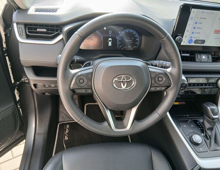 Toyota RAV4 20