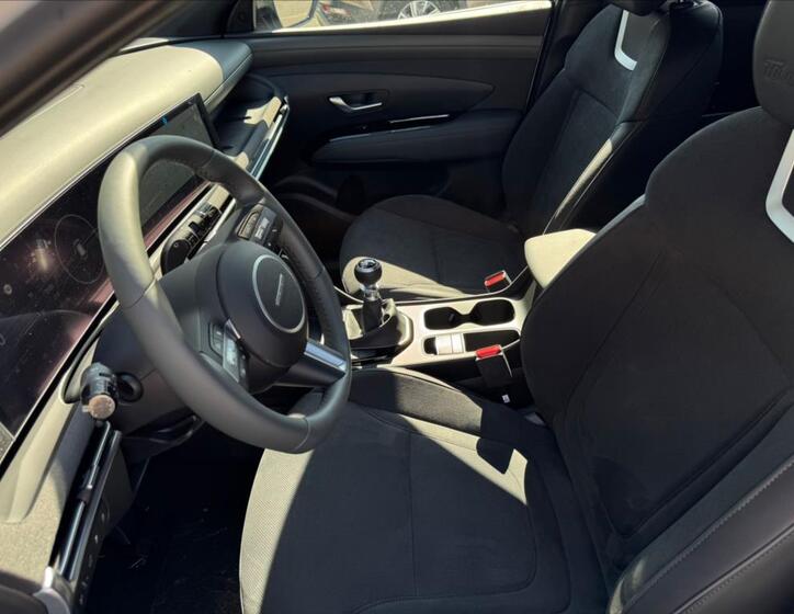 Hyundai Tucson 5