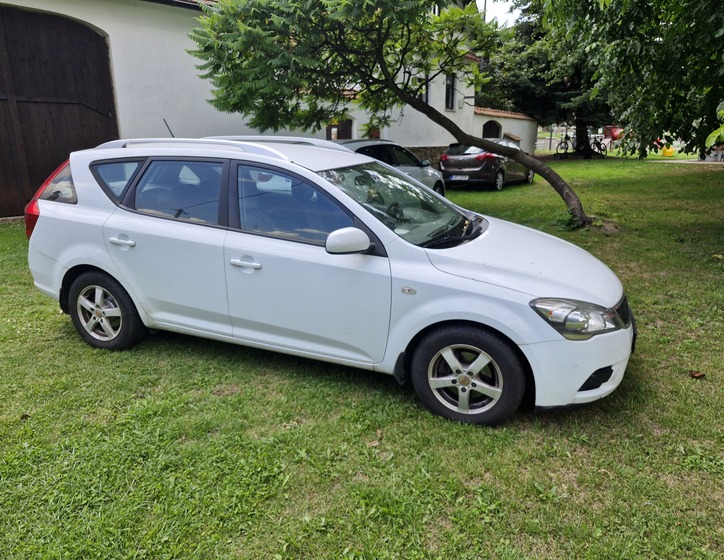 KIA Ceed 1