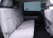Toyota Tundra 14