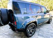 Land Rover Defender 8