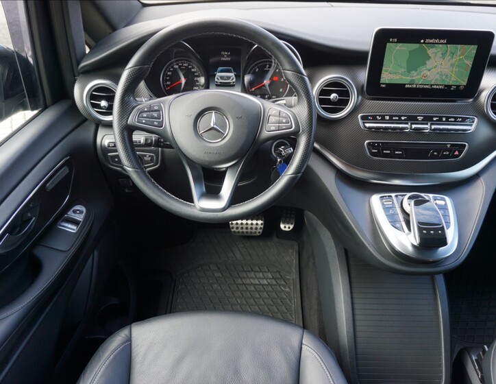 Mercedes-Benz Třídy V 8