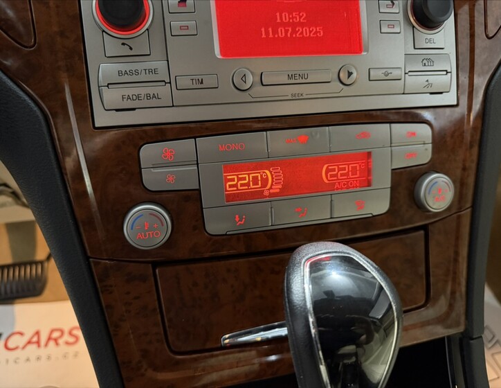 Ford Mondeo 12