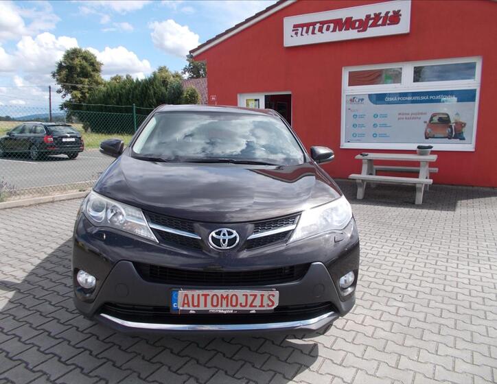 Toyota RAV4 2