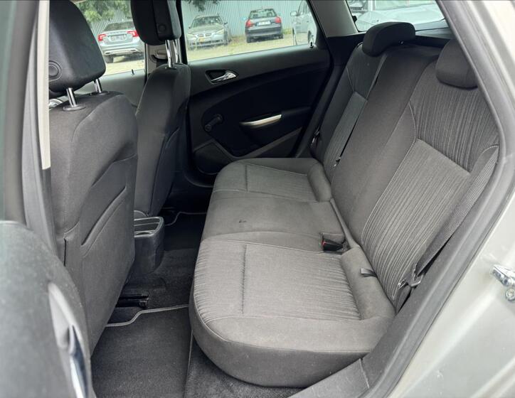 Opel Astra 28
