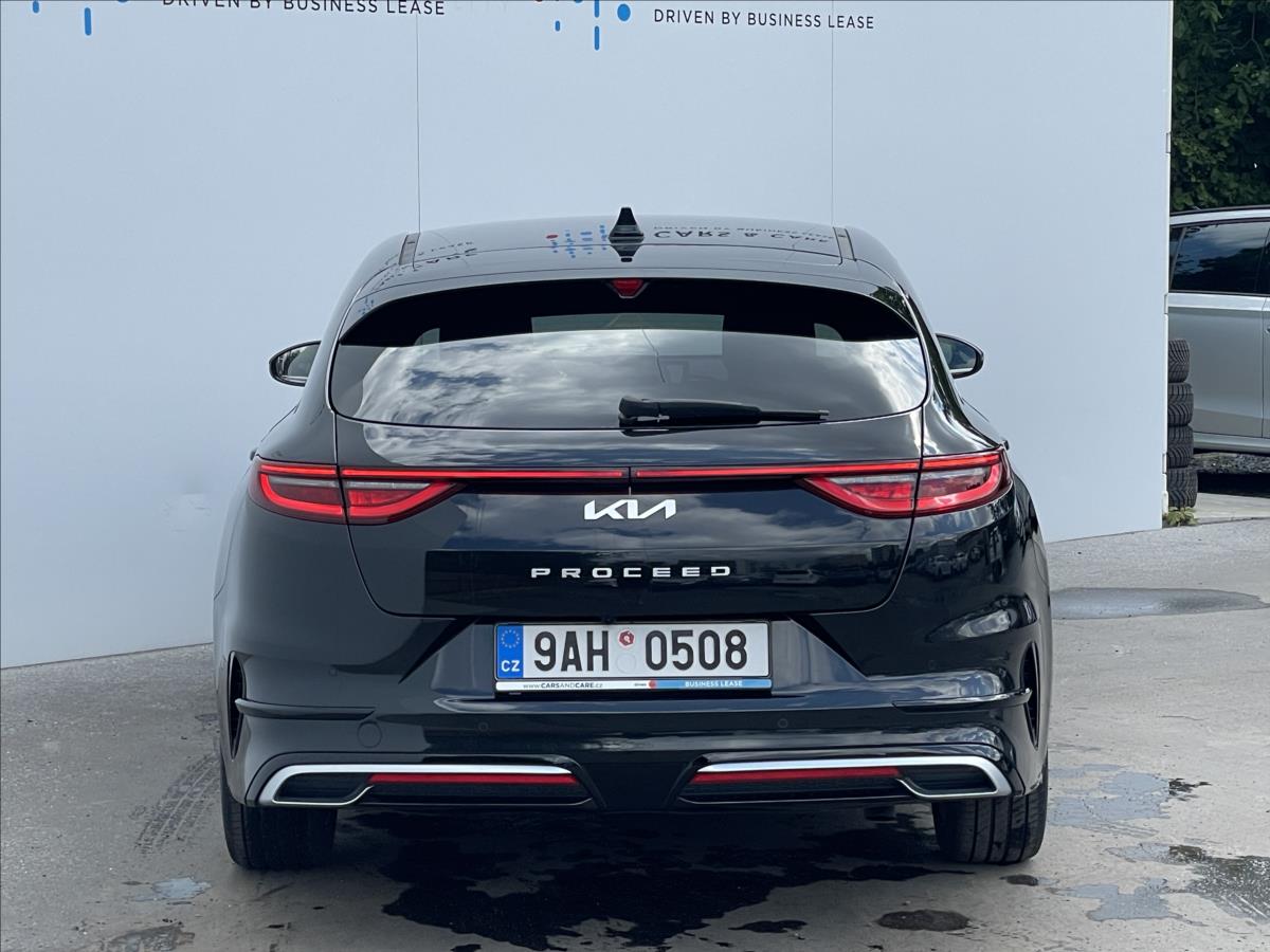 KIA ProCeed