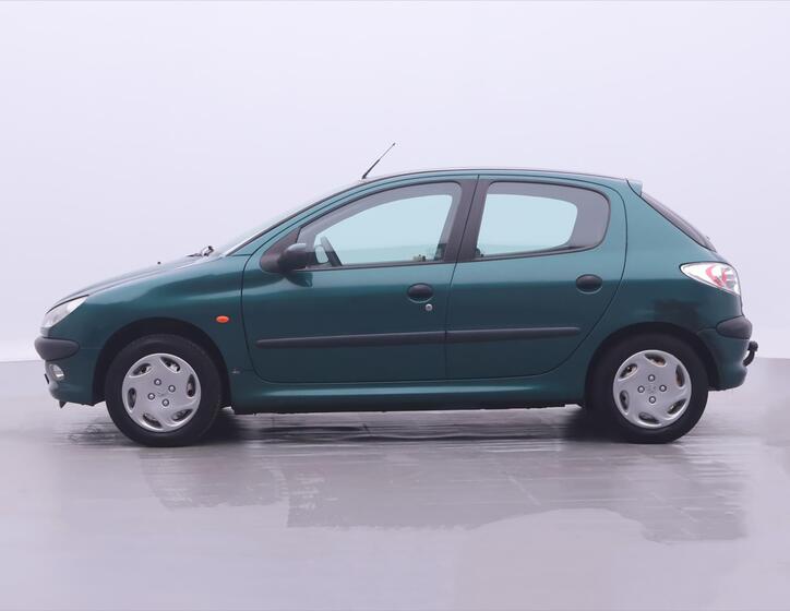 Peugeot 206 4
