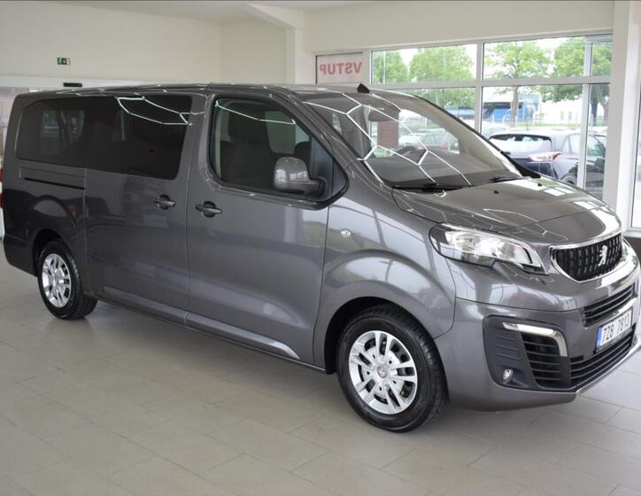 Peugeot Traveller 3