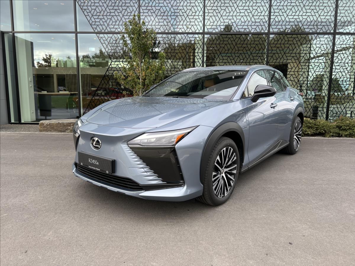 Lexus RZ 450e