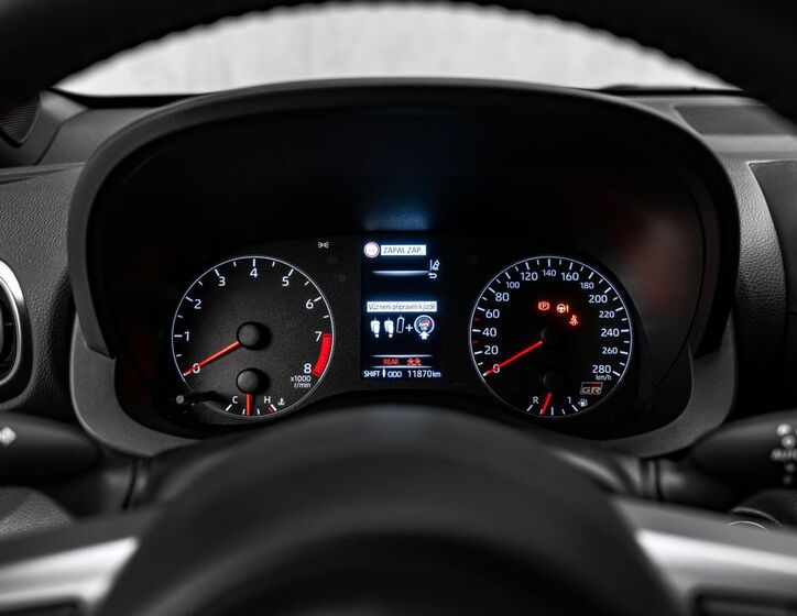 Toyota Yaris 23