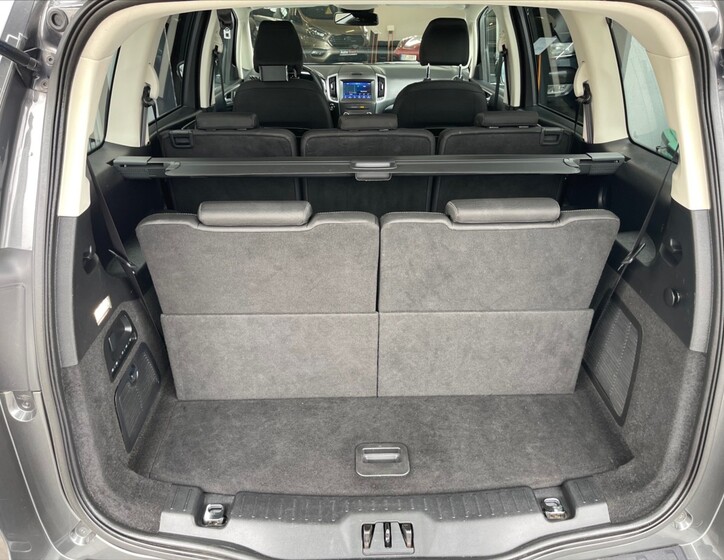 Ford Galaxy 30
