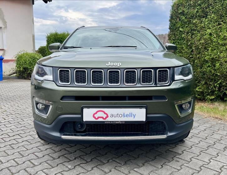 Jeep Compass 9