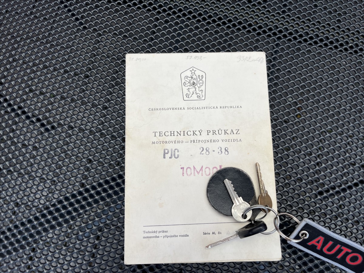 Škoda 105