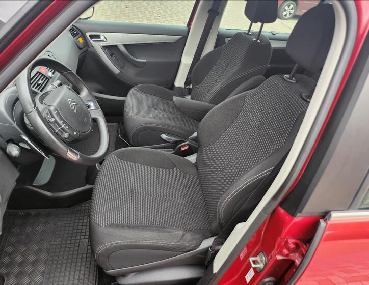 Citroën C4 Picasso 8