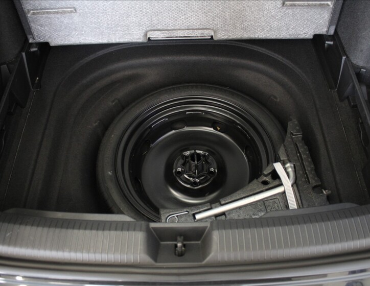 Volkswagen Golf 20