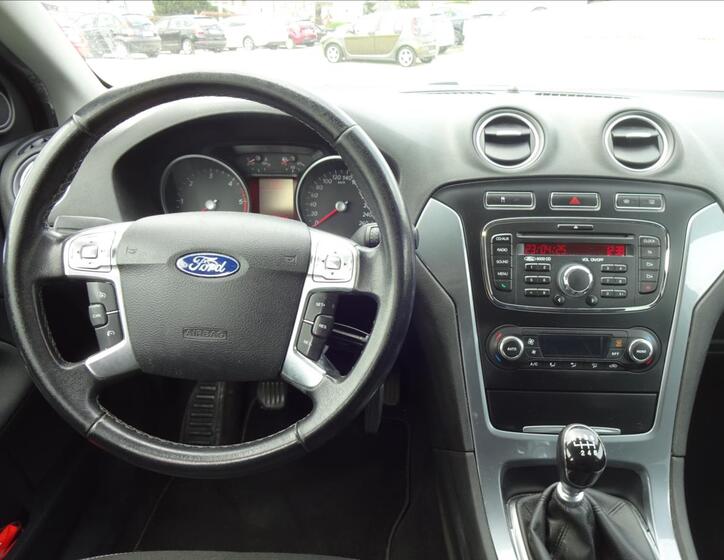 Ford Mondeo 33