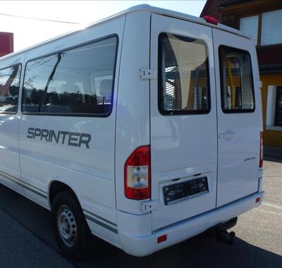 Mercedes-Benz Sprinter 12