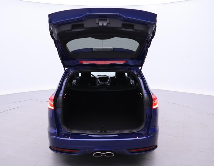 Ford Focus 9