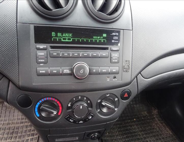 Chevrolet Aveo 16