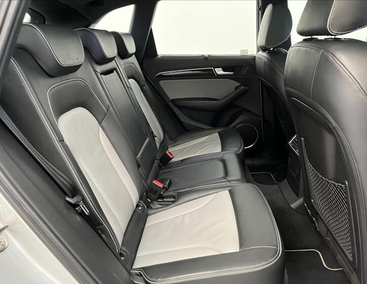 Audi Q5 26