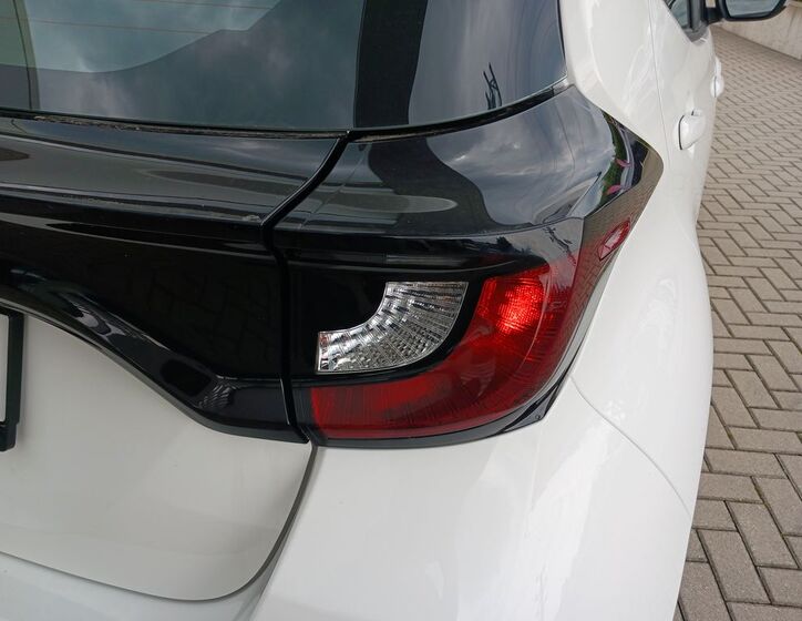 Toyota Yaris 29