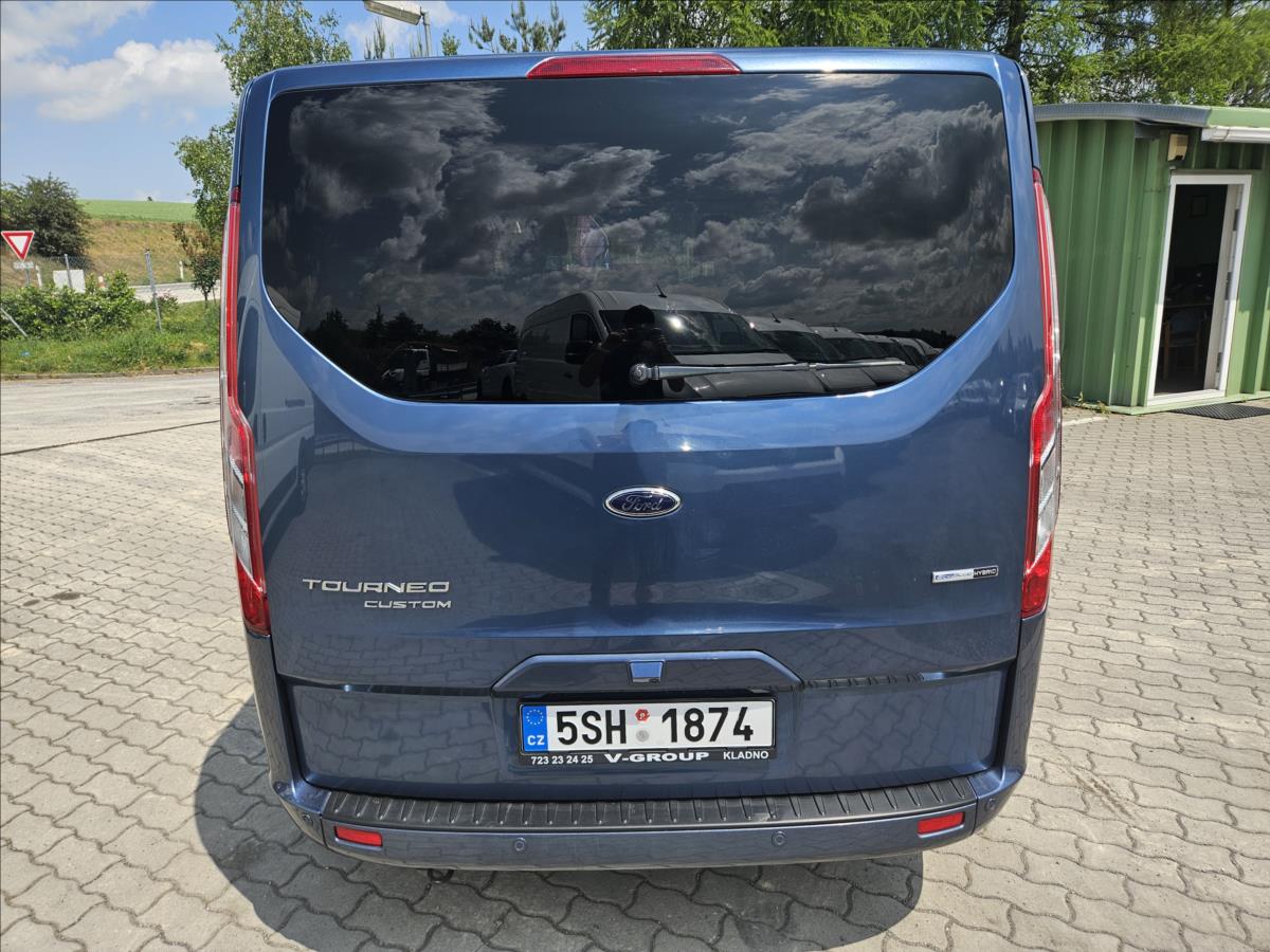 Ford Tourneo Custom