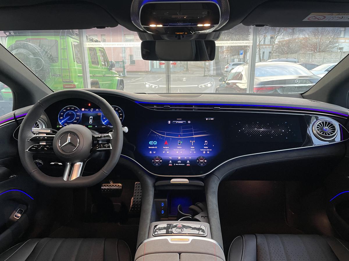 Mercedes-Benz EQS