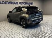 Toyota Yaris Cross 16