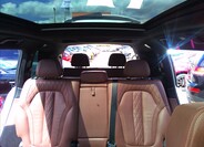 BMW X7 12