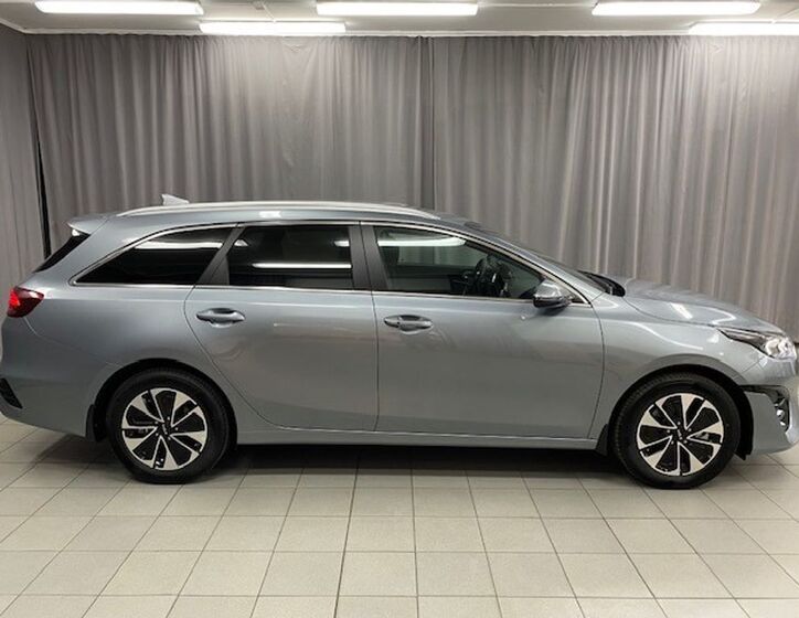 KIA Ceed 4