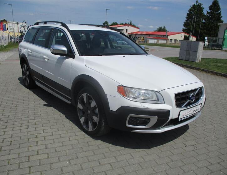 Volvo XC70 6